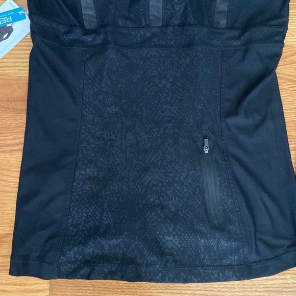 MPG NWT Mondetta Reflective Quarter Zip Cooling Running Top - Picture 16 of 16